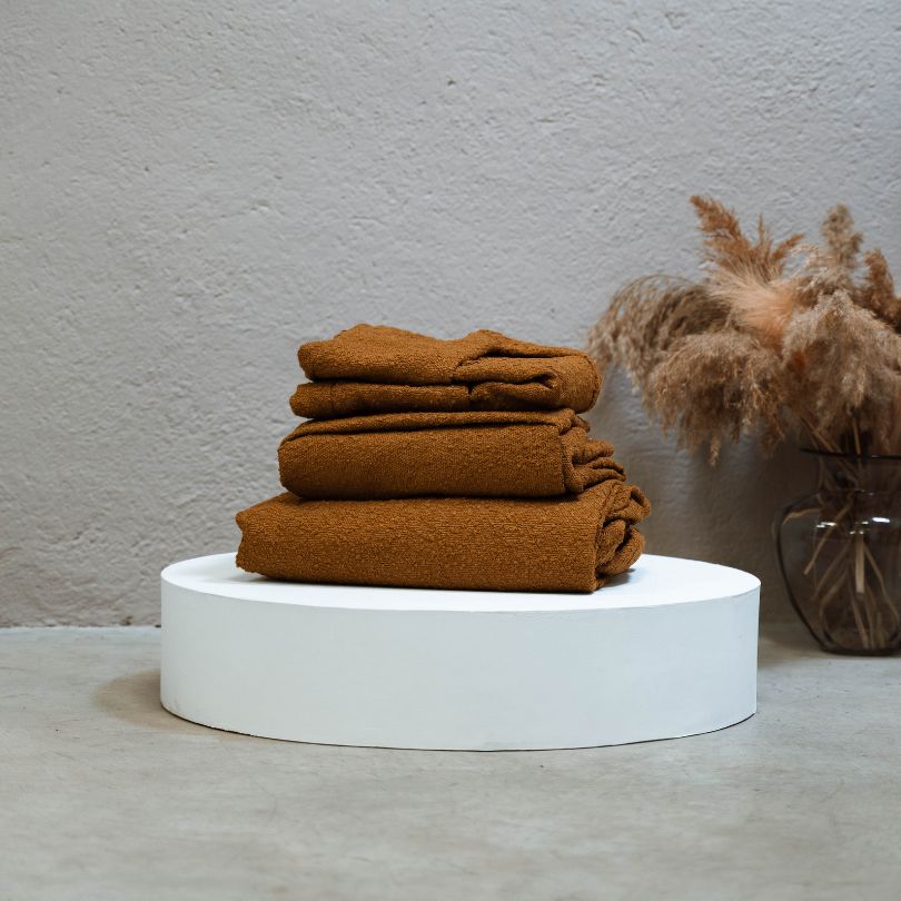 Pethijos Espana - Camas para perros ortopedicas viscoelasticas - funda modelo boucle ocre foto principal